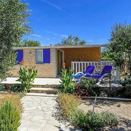 Mobile Homes Olive Garden Ядрия