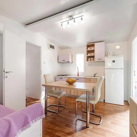 Mobile Homes Olive Garden База отдыха 3*