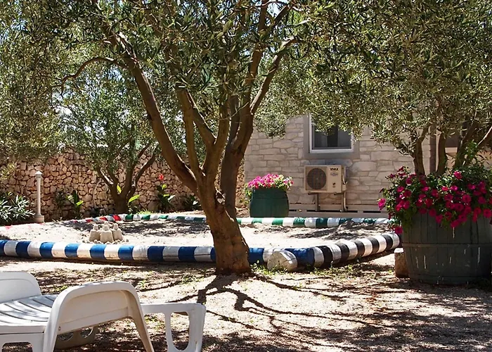 Olive Garden Resort Jadrija 3*