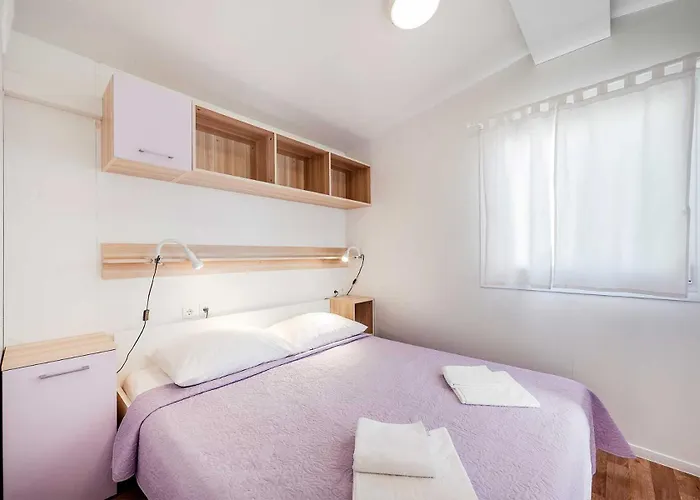 Mobile Homes Olive Garden Jadrija