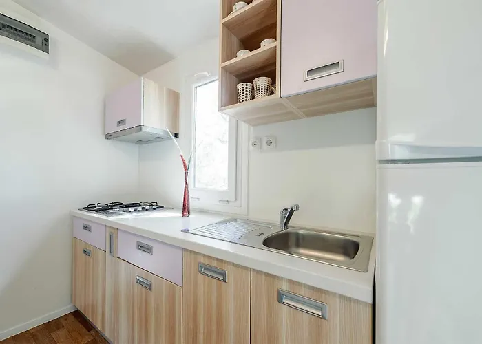 Mobile Homes Olive Garden Jadrija