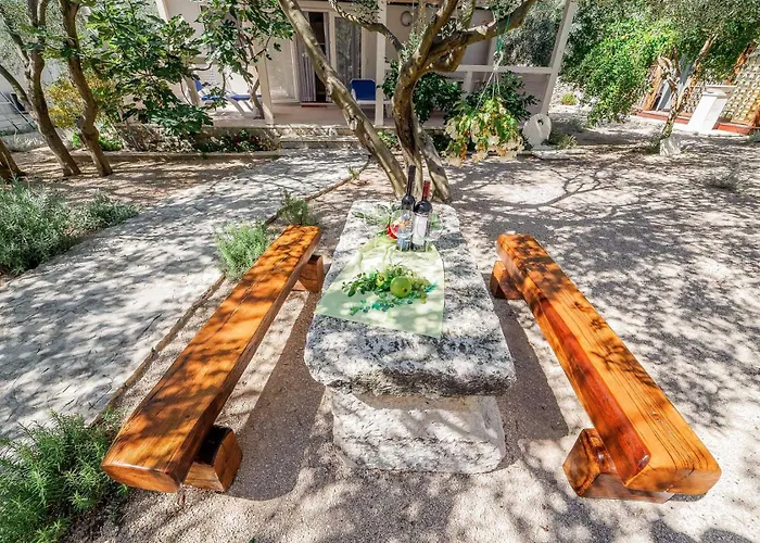 Mobile Homes Olive Garden 3* Jadrija